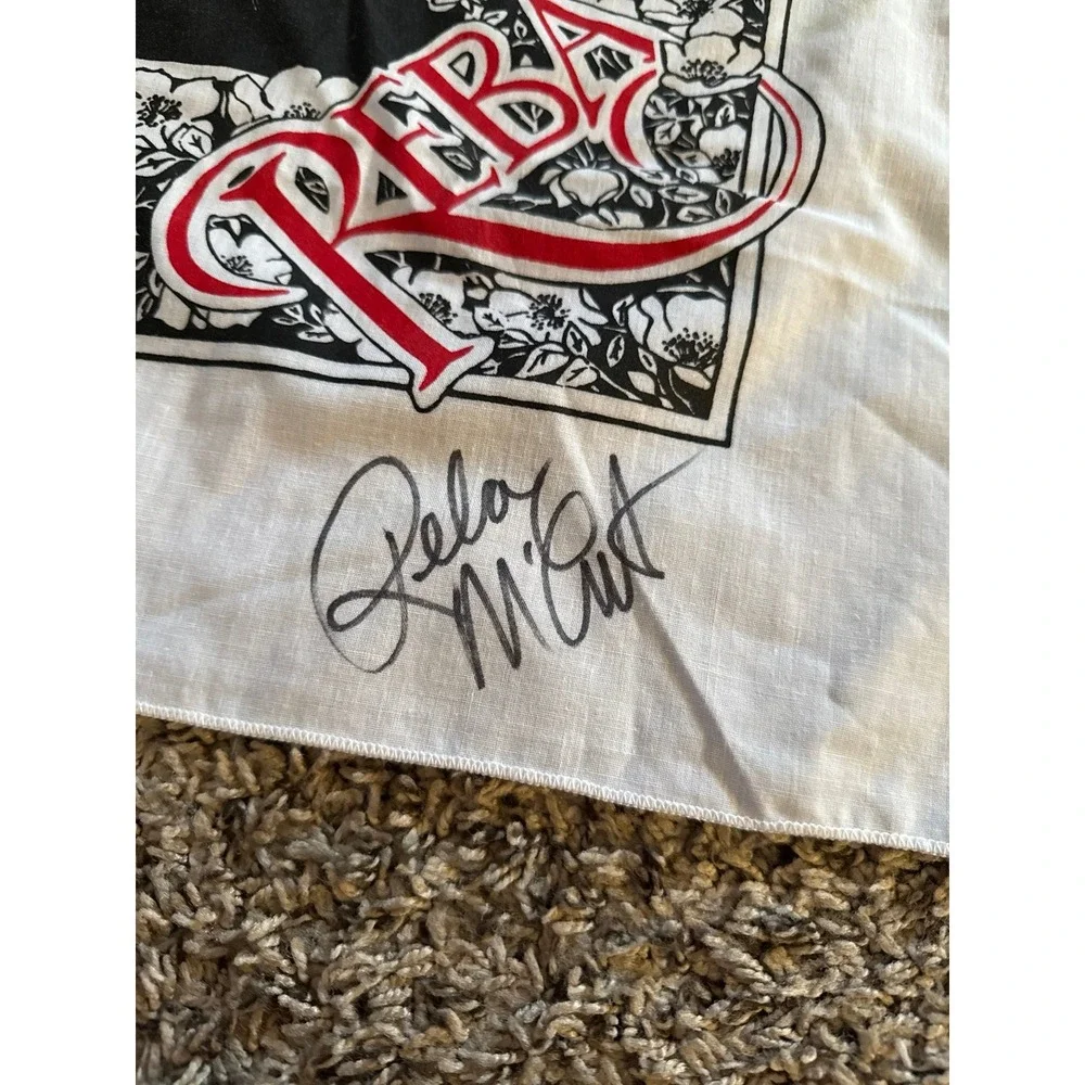 Reba McEntire‎ Autographed Scarf